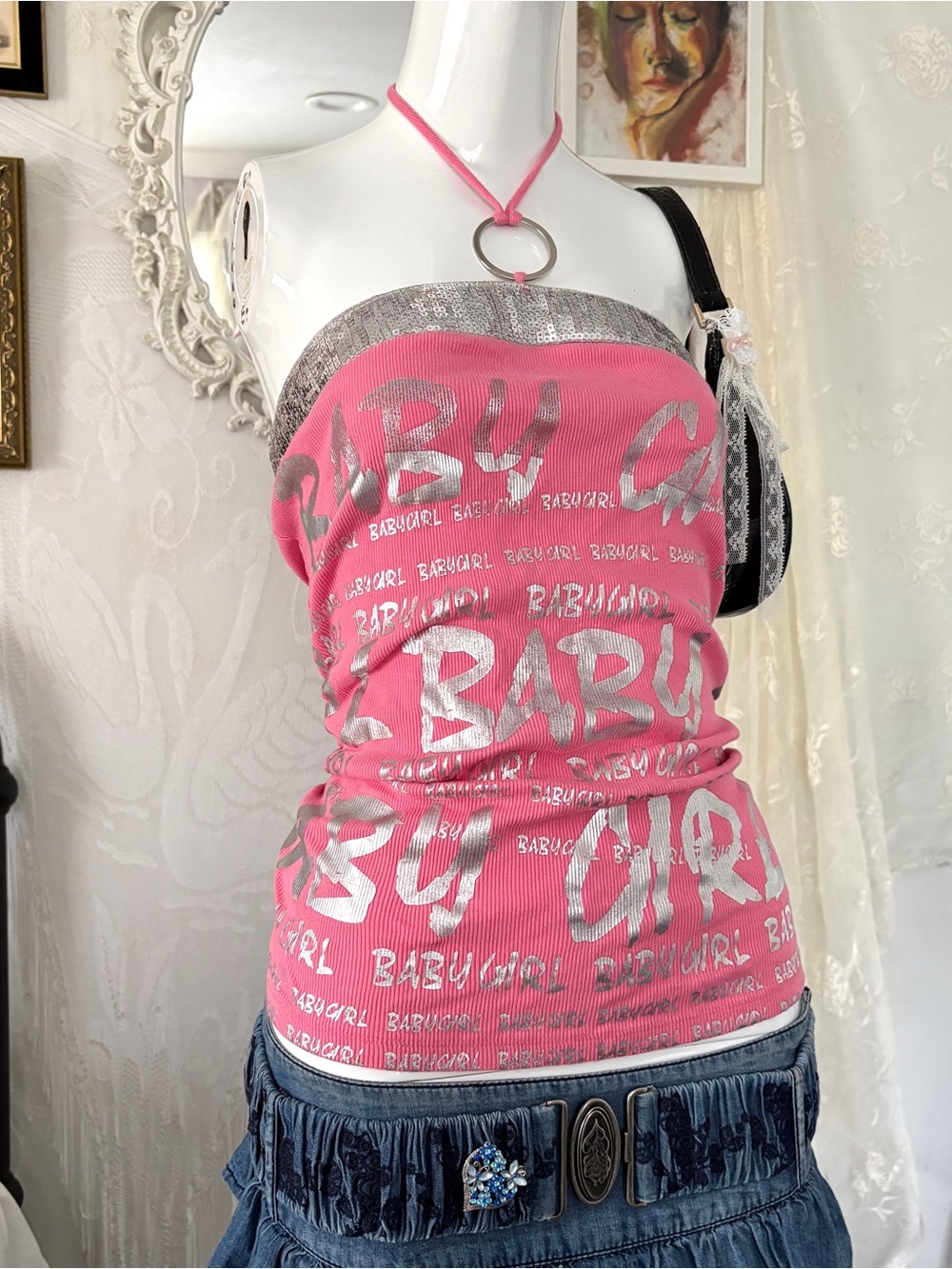 Y2K McBling baby girl graphic sequin o-ring pink halter top - Picture 3 of 6